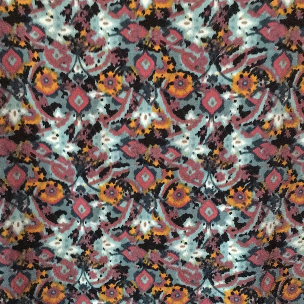 LuLaRoe Azure - Picture 4 of 5